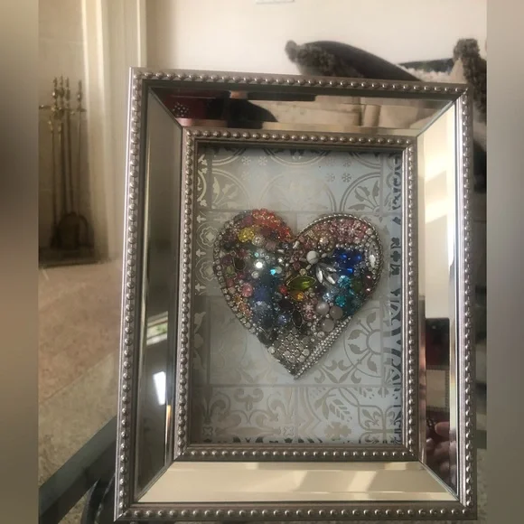 Framed Jewelry Art - Heart Made with Jewelry. - Picture 5 of 10